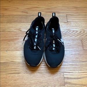 Women’s Nike Gymshoes